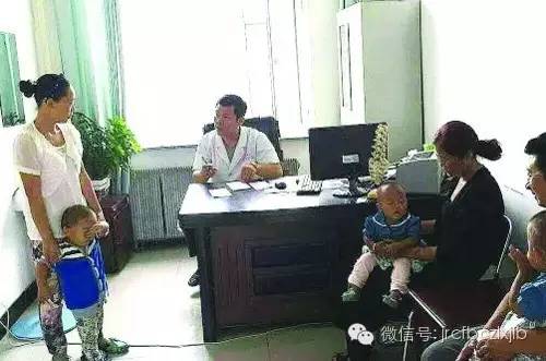 杨锐体态矫正,杨锐健身器械