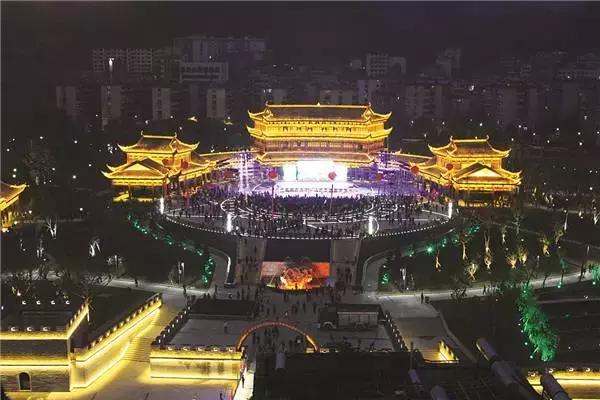 黔南三都好玩地方,黔南好玩吗