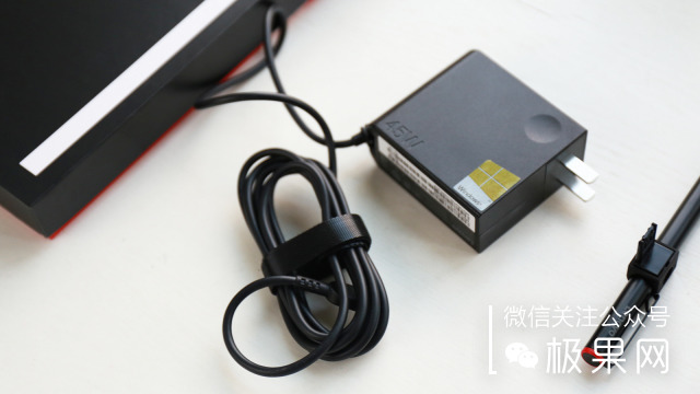 thinkpadx1平板二合一,thinkpadx1和苹果笔记本