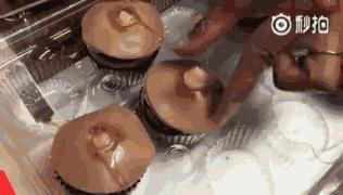 千万不要挤痘痘,挤痘痘好得快还是不挤痘痘快