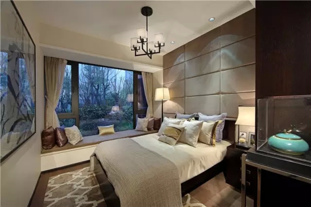 卧室装了吊灯怎么化解,卧室吊灯风水选择和关注事项