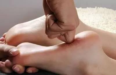 好脸色真能吃出来？73岁名老中医每天就靠吃它！