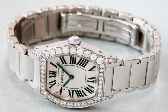 给你想要的法式浪漫风情-卡地亚女士腕表推荐
