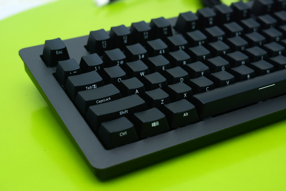 黑爵ak992三模机械键盘上手简评,黑爵机械键盘ak996测评