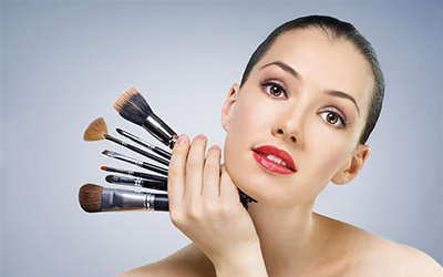 皮肤有癣可以用蒜擦吗,皮癣痒抹身体乳可以吗