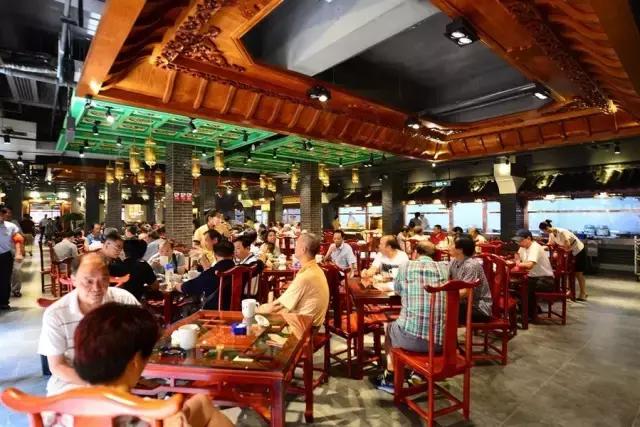 全城“通缉”湖南籍人士，这家传承400年的老店要请你吃臭豆腐