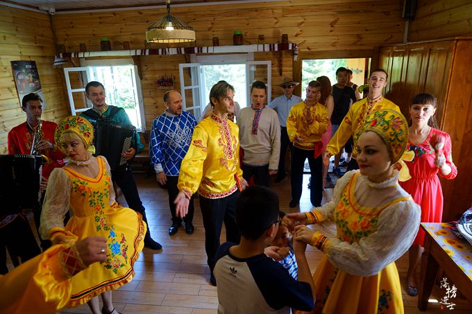 套娃成为俄罗斯传统工艺的原因,套娃为什么是俄罗斯的传统标志