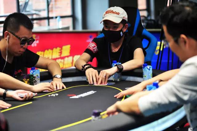 云南双扣扑克比赛,云南麻将比赛