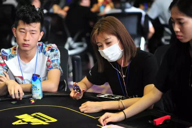 云南双扣扑克比赛,云南麻将比赛