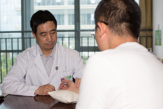 昆明市中医院江顺奎大夫挂号,江顺奎在哪里坐诊