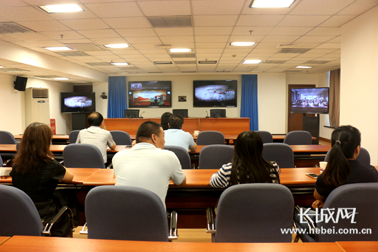 中国邮政联手长城学会共同发起保护长城倡议“雄关万里九镇邮情”长城集邮文化活动正式启动