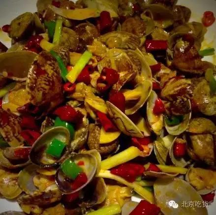 最近北京火爆排队的美食,北京人气爆棚烧烤