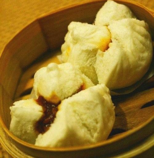 广州饮早茶名店脆皮叉烧包,粤式早茶有四大天王叉烧包