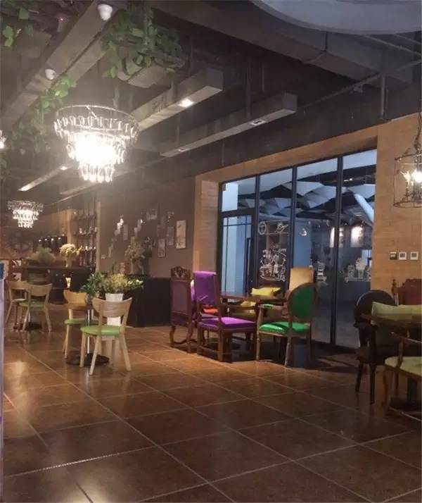 西安钟楼附近四星酒店推荐,西安钟楼附近高档饭店推荐