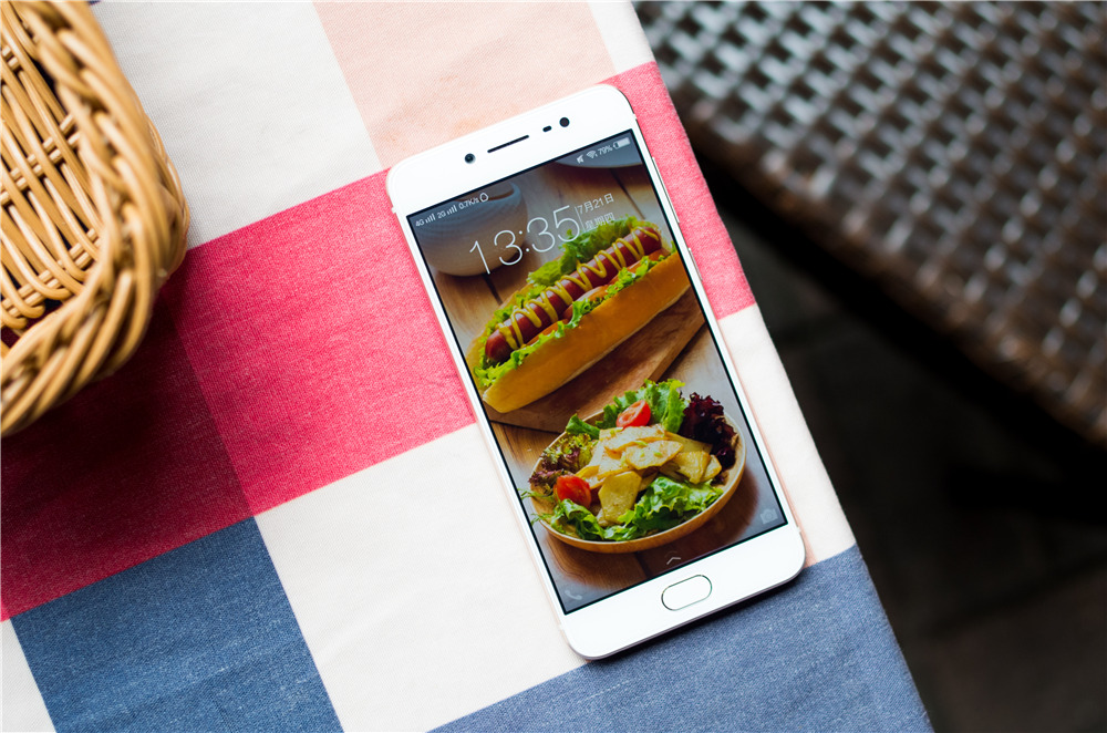 vivox70性能评测,vivox7最新评测视频