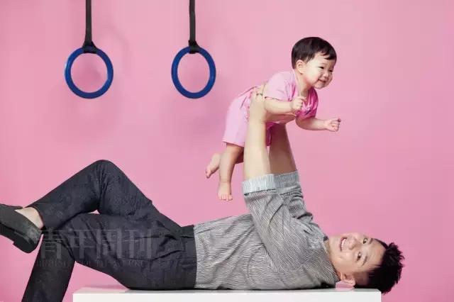 陈一冰一家三口,陈一冰住哪里