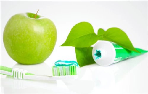 黑茶牙膏的功效和用法,燕窝鱼子酱牙膏的用法