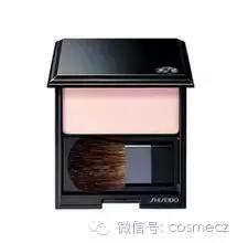 用高光打造立体小脸的方法有哪些,没有立体感的脸怎么办