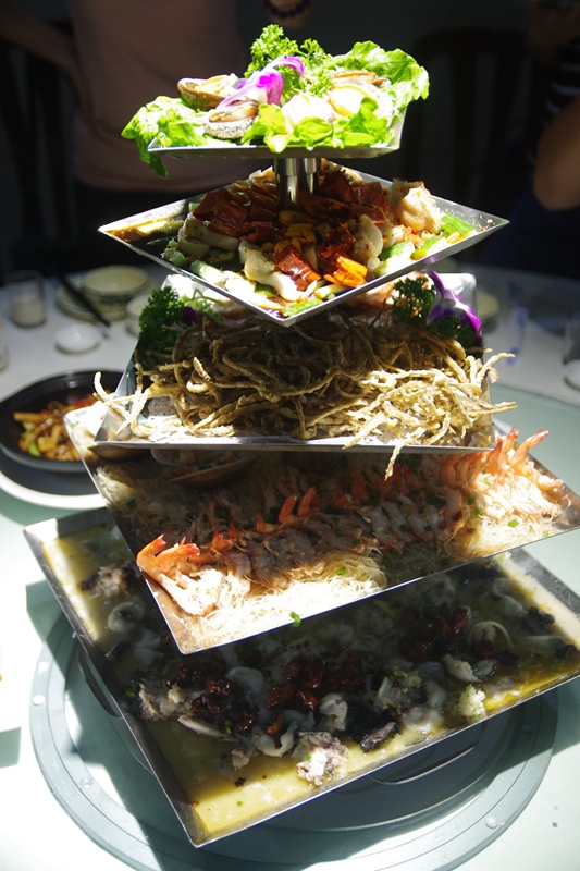 多变揽鲜又出新招：海鲜火锅霸王锅后这次出个五层塔！