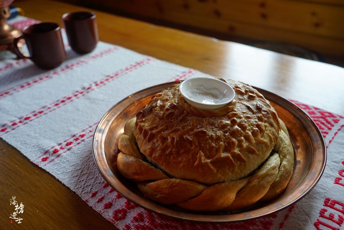 套娃成为俄罗斯传统工艺的原因,套娃为什么是俄罗斯的传统标志