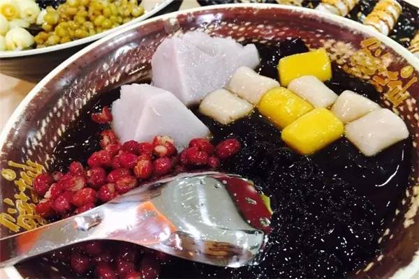 西安钟楼附近四星酒店推荐,西安钟楼附近高档饭店推荐