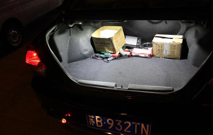 老款菱悦v3灯光高低调整,15款菱悦v3手动风采版