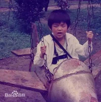 舔屏有一种喷鼻血的方式，叫中国奥运男神！