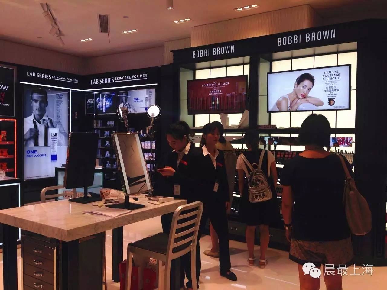 探门路|用尽体内洪荒之力，终于进入中服免税店，结果