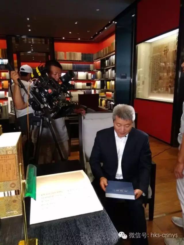 看这里！哇咔咔《南山区形象宣传片》之友情出演篇