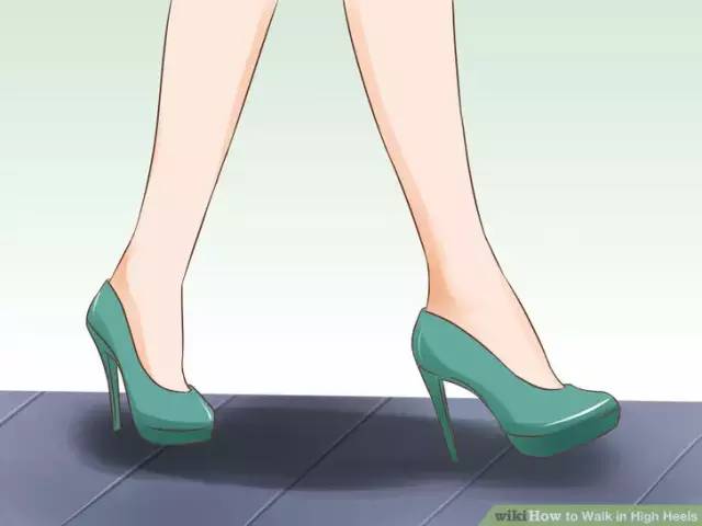 一穿高跟鞋走路就外八怎么办,一穿高跟鞋就o型腿怎么办