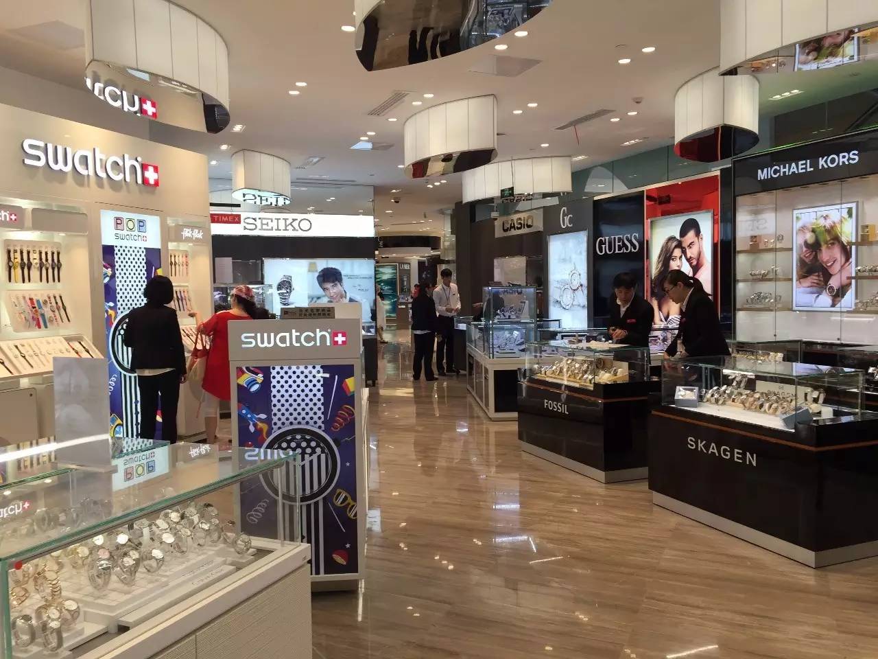 上海市内免税店,上海最大的免税店买手机