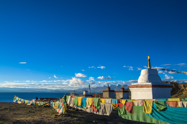 圣湖天域,圣湖天域顶跃