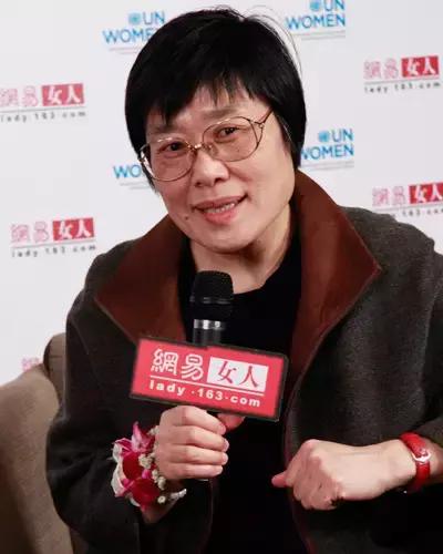 你们知道来“大姨妈”了能休假吗？这些政协委员功不可没！