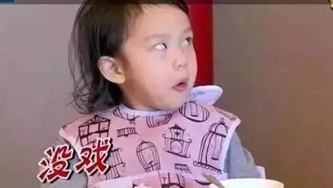 三岁宝宝身上过敏能抹爽身粉吗,宝宝爽身粉能不能涂在伤口处