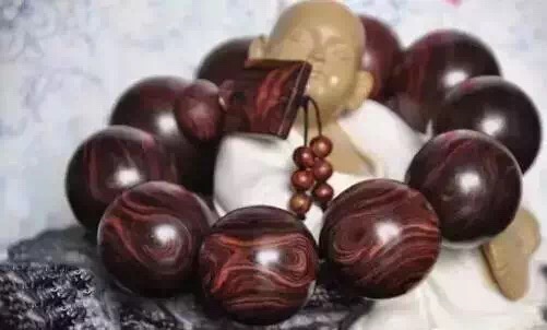 顶级极品海南黄花梨手串,精品海南黄花梨手串价格表