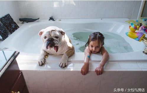 女生洗完澡的关注事项,女生洗完澡后必须要做的事