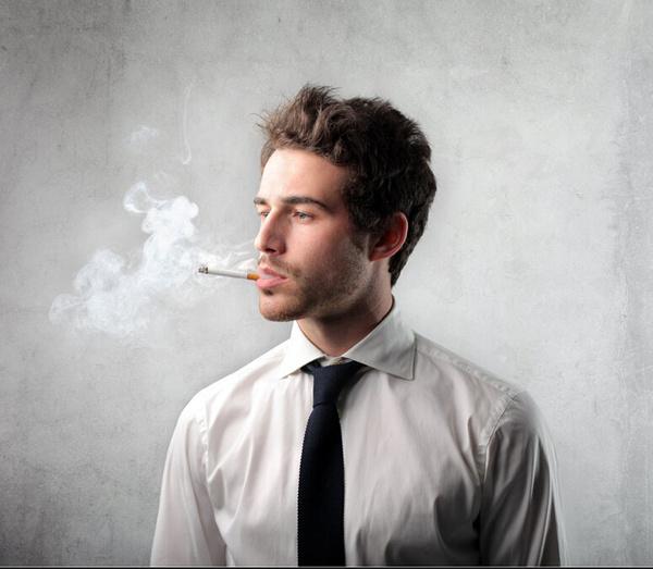 剖腹产医生手要伸进肚子里吗,剖腹产后男医生按压肚子