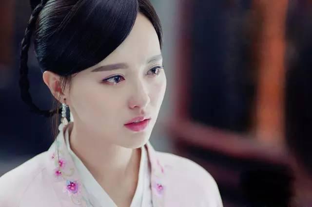 琚浠ヤ负鎴翠簡缇庣灣鐨勫コ鏄庢槦,褰撶孩灏忚姳