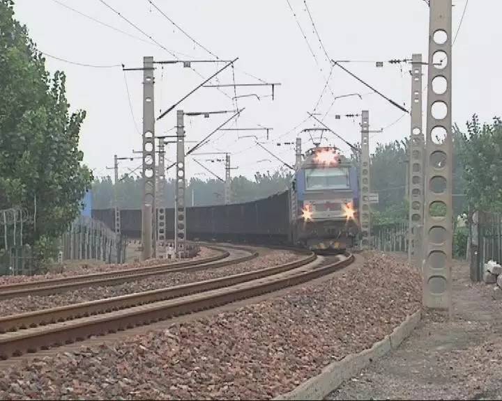 个人原因坐火车晚点了怎么办,坐高铁火车总是晚点代表什么