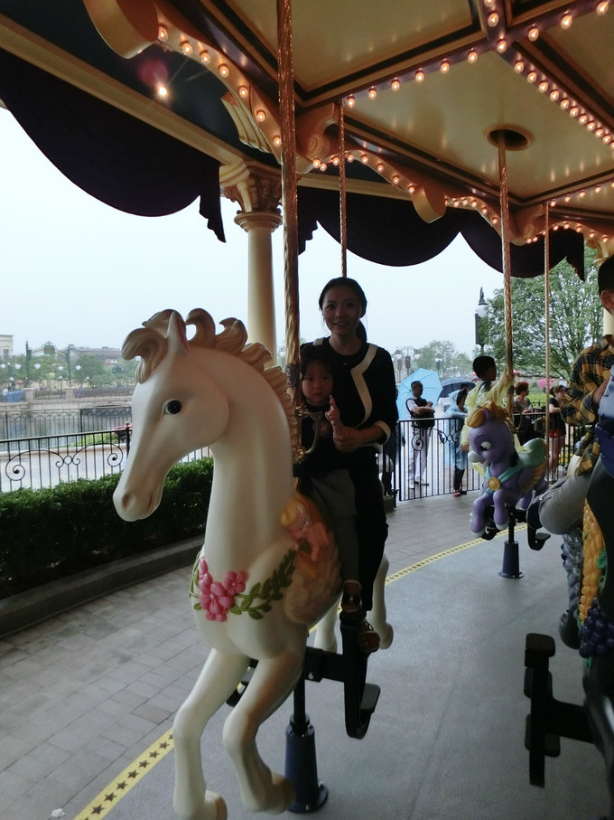 上海迪士尼带孩子的项目,上海迪士尼带小孩逛园