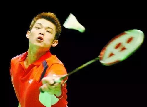 林丹两球惜败李宗伟，无缘金牌，坚持到现在实属不易！