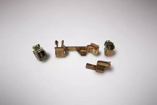 新房装开关哪些地方要关注,家用开关一般安在哪个位置