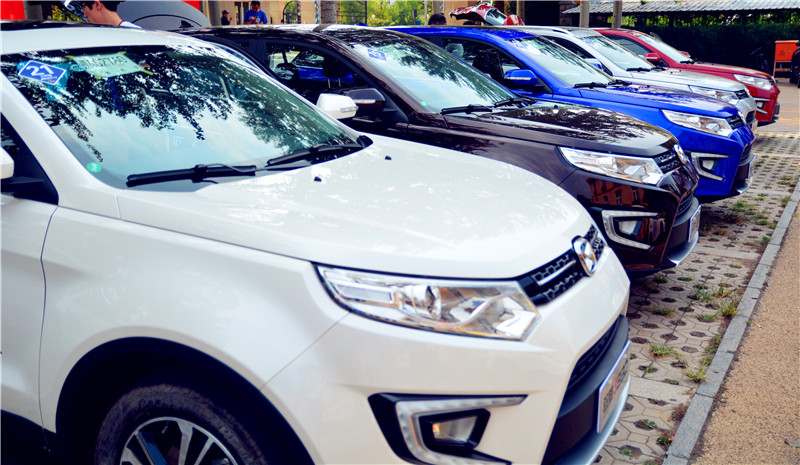 头条试驾江铃驭胜S330：外观配置诚意十足动力系统可圈可点