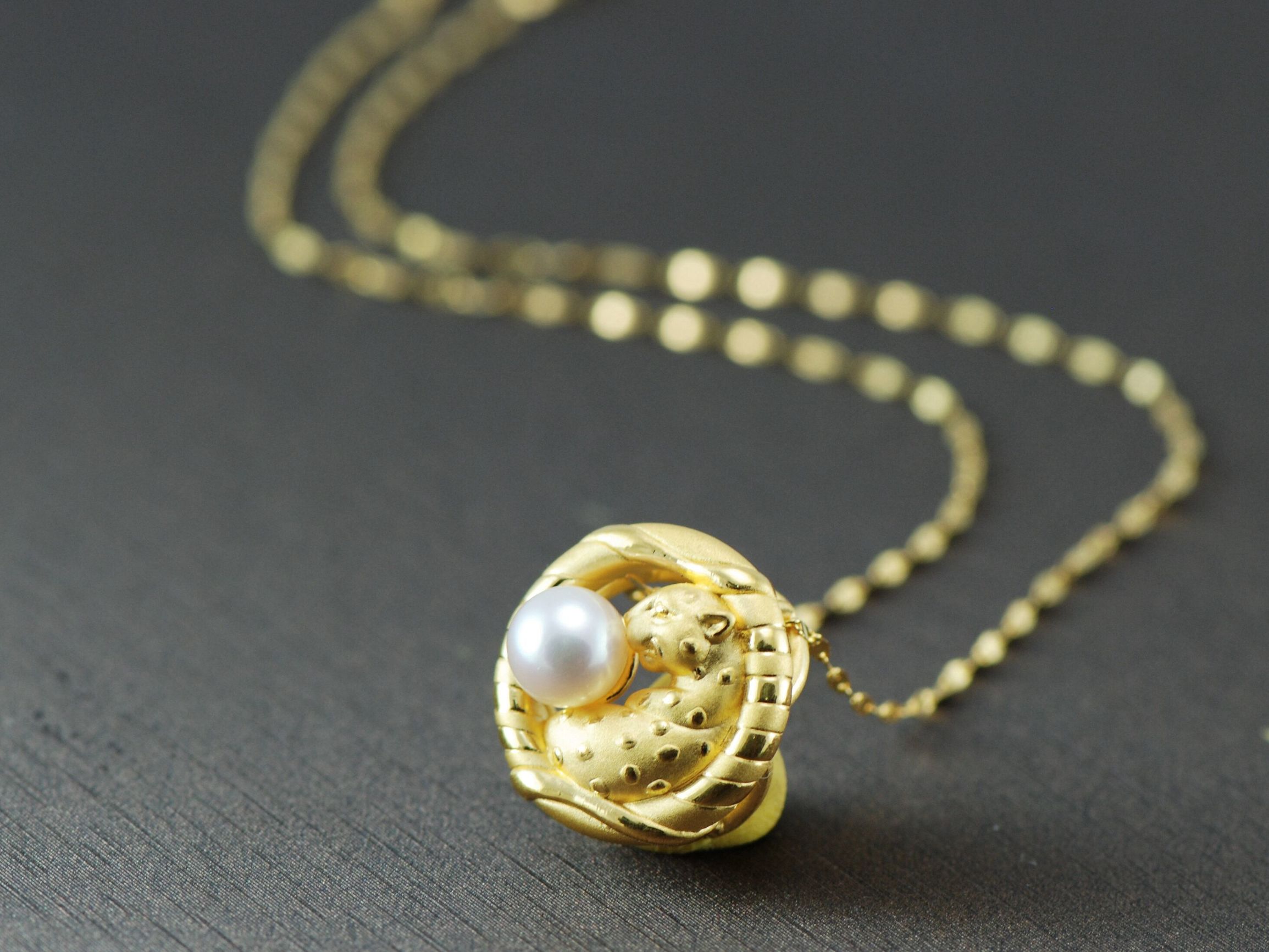 表盘镀金掉色怎么办,镀金银链子会掉色吗