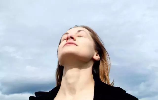 经常胃胀气多放屁是什么原因,容易胀气出汗是怎么回事