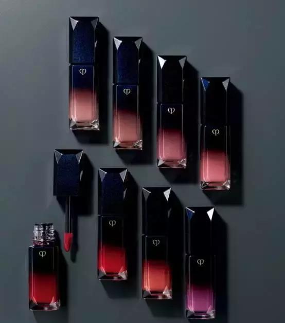 大牌唇膏为什么是盒装,大牌出新口红