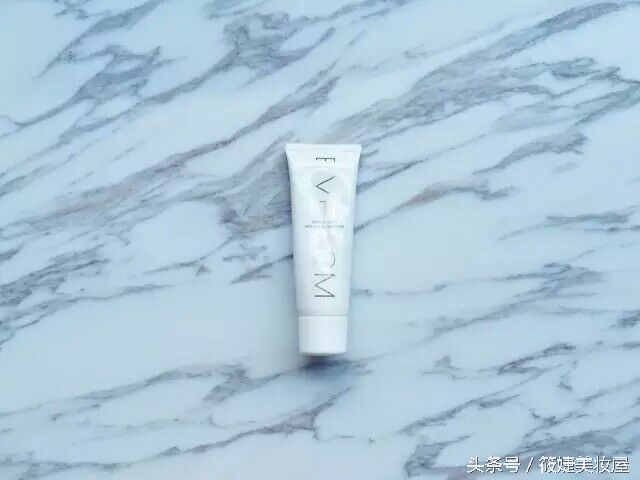 夏天油性皮肤用什么面膜,夏天油腻腻的怎么护肤