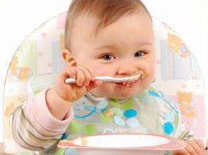 婴儿湿疹的正确护肤方法,婴儿治疗湿疹的民间土方大全