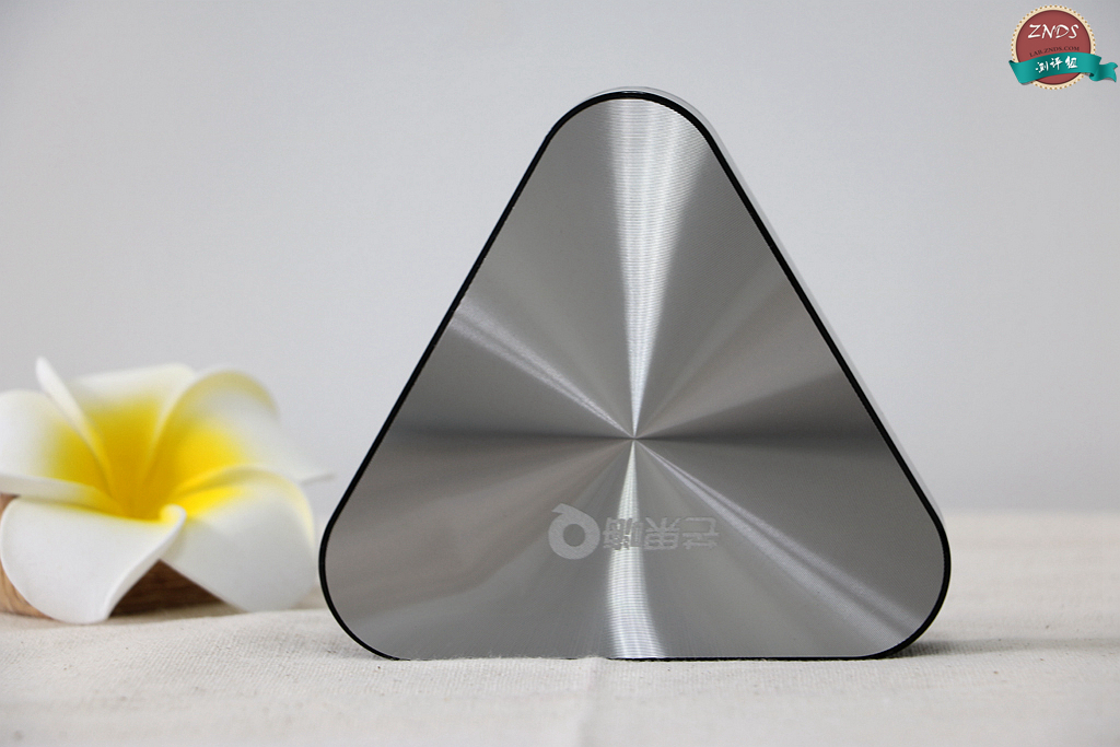 至美三角，极致配置—海美迪芒果嗨QH5测评