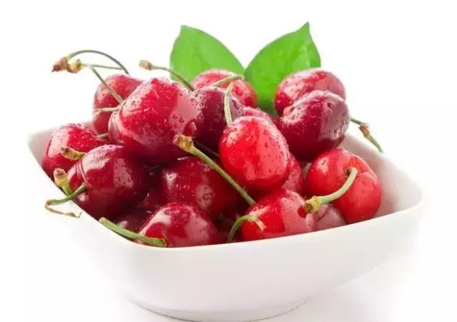 水果是最好的营养品,水果丰胸是不是真的